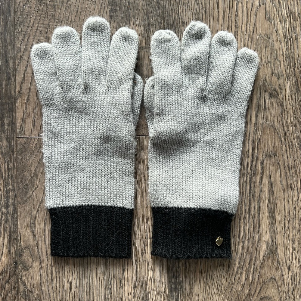 Kate Spade Mittens
